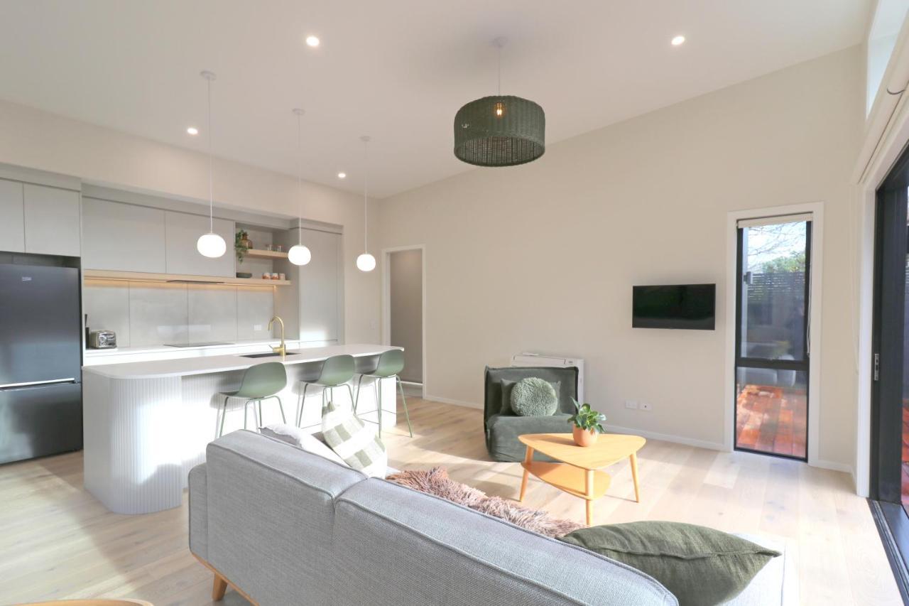 The Mod Box Villa Invercargill Dış mekan fotoğraf