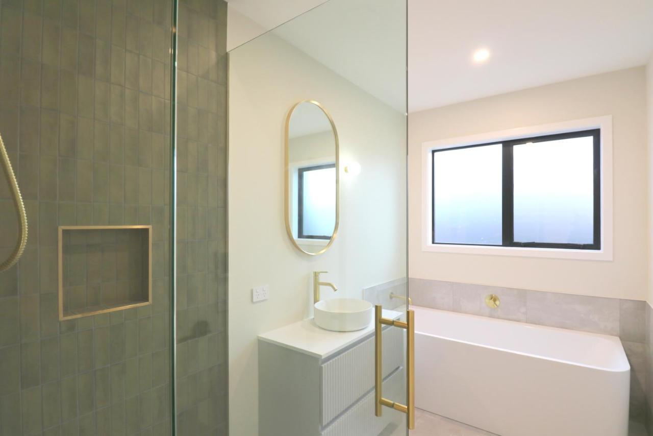 The Mod Box Villa Invercargill Dış mekan fotoğraf